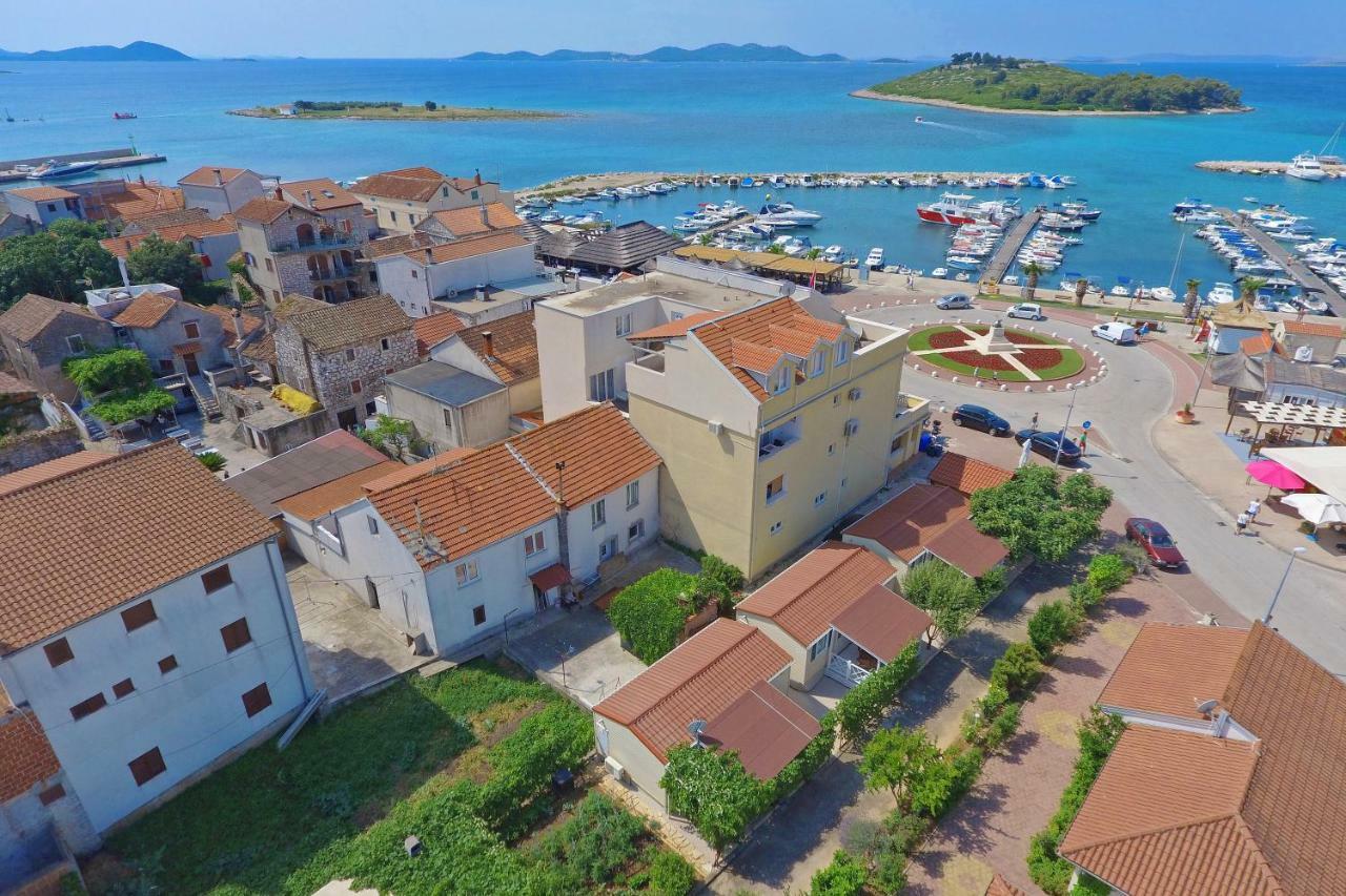 Lavender Mobile Houses Pakoštane Esterno foto